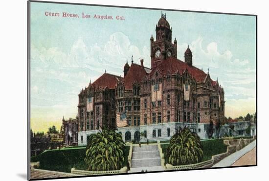 Los Angeles, California - Exterior View of the Court House-Lantern Press-Mounted Art Print