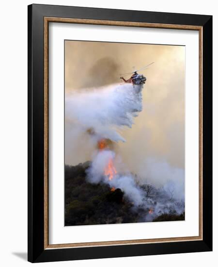 Los Angeles City Fire Helicopter Drops Water on a Hot Spot in the Angeles National Forest-null-Framed Photographic Print