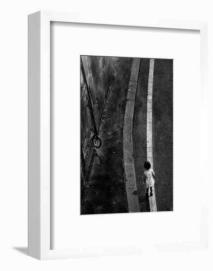 Lost-Eric Drigny-Framed Photographic Print