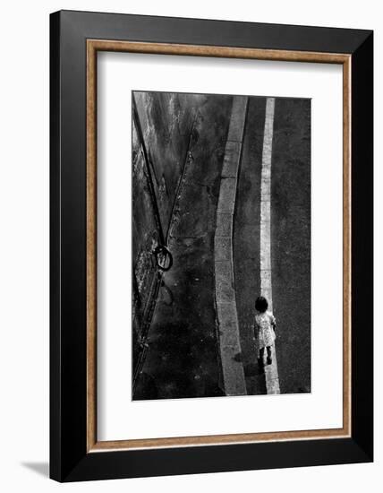 Lost-Eric Drigny-Framed Photographic Print