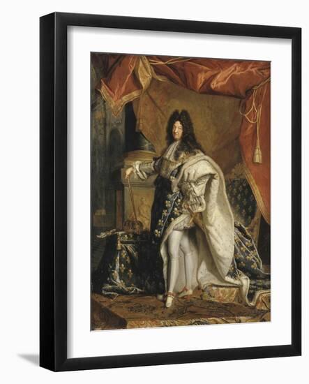 Louis XIV âgé de 63 ans en grand costume royal-Hyacinthe Rigaud-Framed Giclee Print