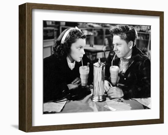 Love Finds Andy Hardy, Judy Garland, Mickey Rooney, 1938-null-Framed Photo