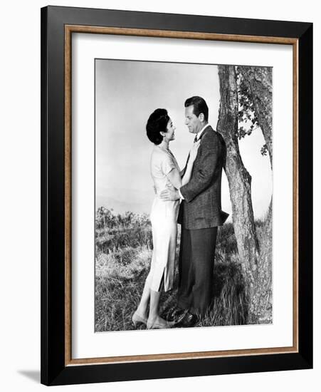 Love Is A Many-Splendored Thing, Jennifer Jones, William Holden, 1955-null-Framed Photo