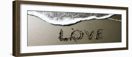 Love-Alan Hausenflock-Framed Photographic Print