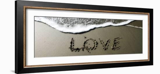 Love-Alan Hausenflock-Framed Photographic Print