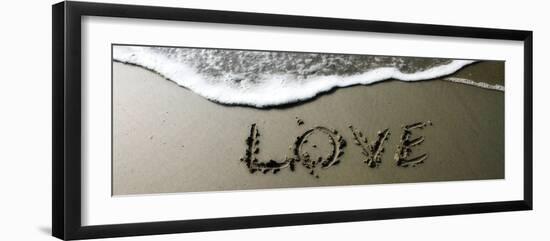 Love-Alan Hausenflock-Framed Photographic Print