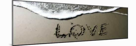 Love-Alan Hausenflock-Mounted Photographic Print