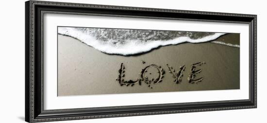 Love-Alan Hausenflock-Framed Photographic Print