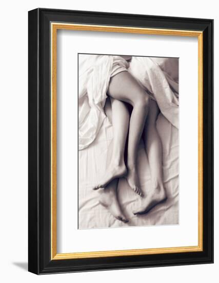 Lovers III-null-Framed Premium Giclee Print