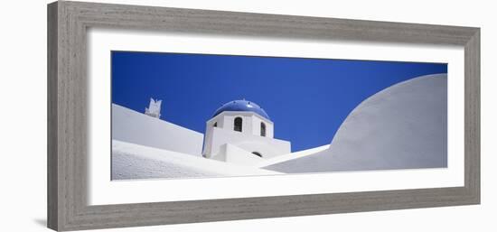 Low Angle View of a House, Oia, Santorini, Cyclades Islands, Greece-null-Framed Photographic Print