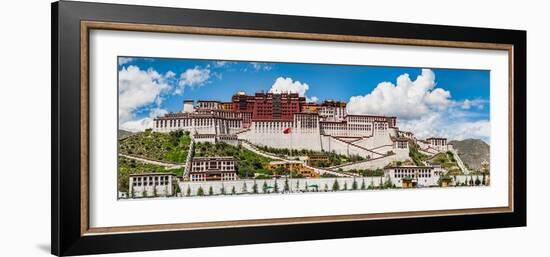 Low Angle View of the Potala Palace, Lhasa, Tibet, China-null-Framed Photographic Print