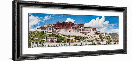 Low Angle View of the Potala Palace, Lhasa, Tibet, China-null-Framed Photographic Print