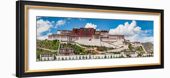 Low Angle View of the Potala Palace, Lhasa, Tibet, China-null-Framed Photographic Print