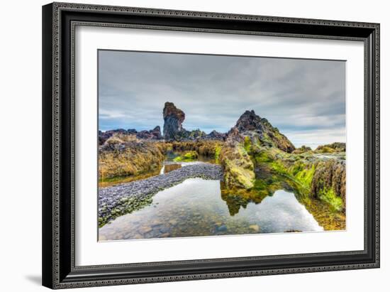 Low Tide Scenery-Luis Leamus-Framed Photographic Print