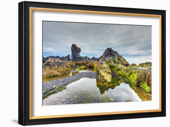 Low Tide Scenery-Luis Leamus-Framed Photographic Print