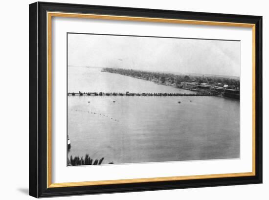 Lower Pontoon Bridge, Baghdad, Mesopotamia, Wwi, 1918-null-Framed Giclee Print