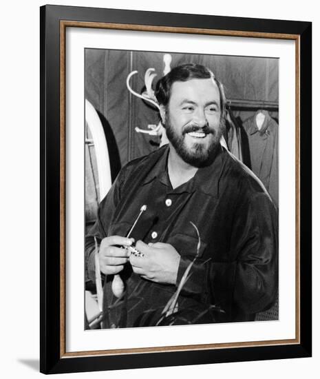 Luciano Pavarotti-null-Framed Photo