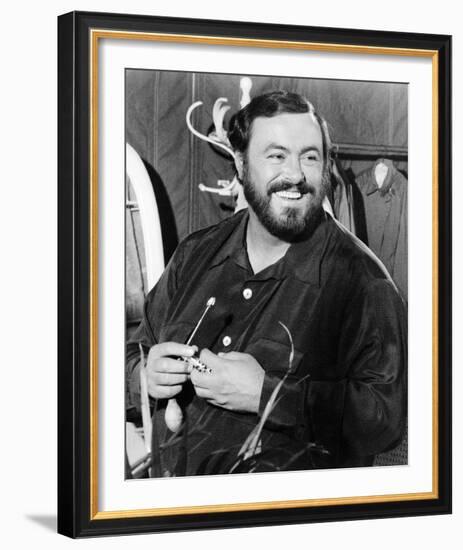 Luciano Pavarotti-null-Framed Photo