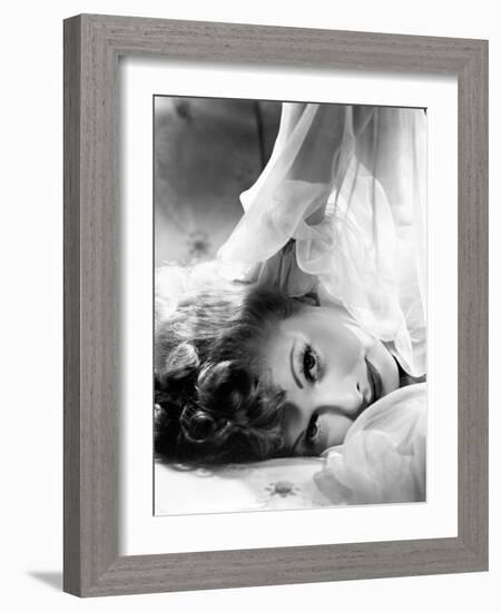 Lucille Ball, 1940-null-Framed Photographic Print