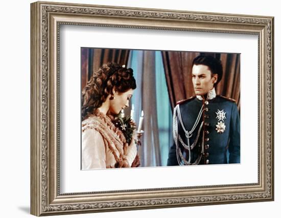 LUDWIG / LE CREPUSCULE DES DIEUX, 1972 directed by LUCHINO VISCONTI Sonia Petrova and Helmut Berger-null-Framed Photo