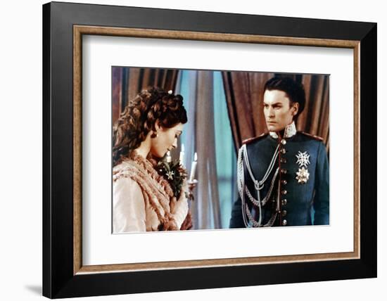 LUDWIG / LE CREPUSCULE DES DIEUX, 1972 directed by LUCHINO VISCONTI Sonia Petrova and Helmut Berger-null-Framed Photo