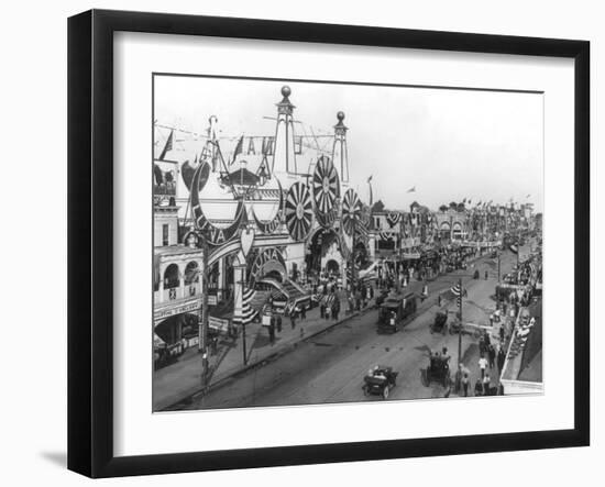 Luna Park and Surf Avenue-Irving Underhill-Framed Photo