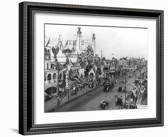 Luna Park and Surf Avenue-Irving Underhill-Framed Photo