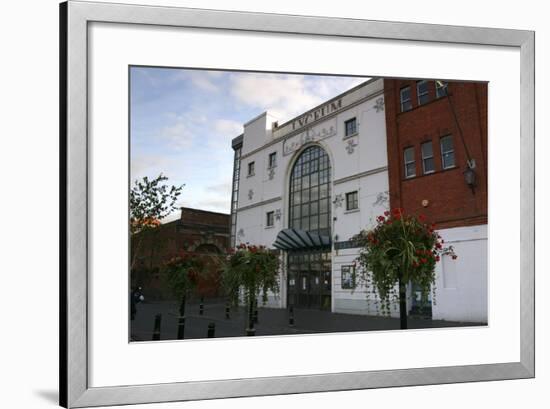 Lyceum Theatre, Crewe, Cheshire, 2005-Peter Thompson-Framed Photographic Print