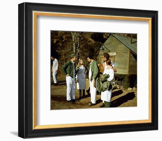 M*A*S*H (1972)-null-Framed Photo