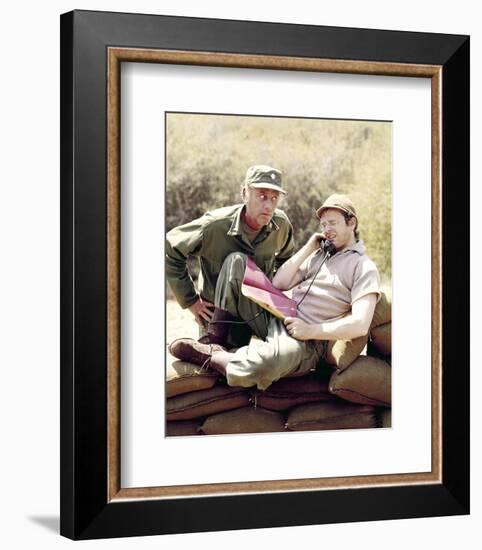 M*A*S*H (1972)-null-Framed Photo