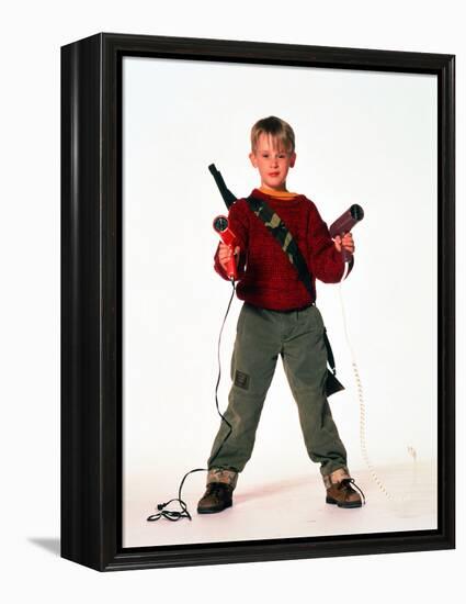 MACAULAY CULKIN. "HOME ALONE" [1990], directed by CHRIS COLUMBUS.-null-Framed Premier Image Canvas