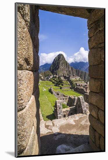 Machu Picchu Inca Ruins and Huayna Picchu (Wayna Picchu), Cusco Region, Peru, South America-Matthew Williams-Ellis-Mounted Photographic Print