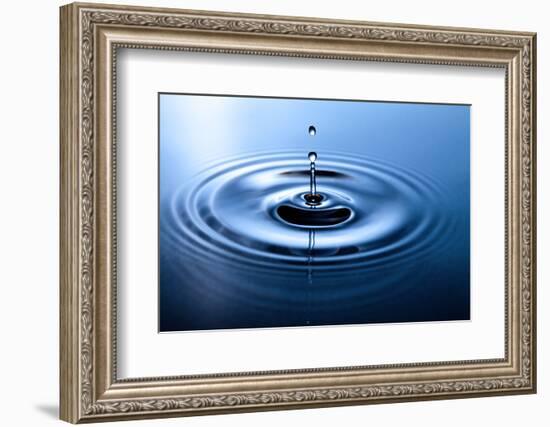 Macro Shot of Water Drop Falling-Jag_cz-Framed Photographic Print