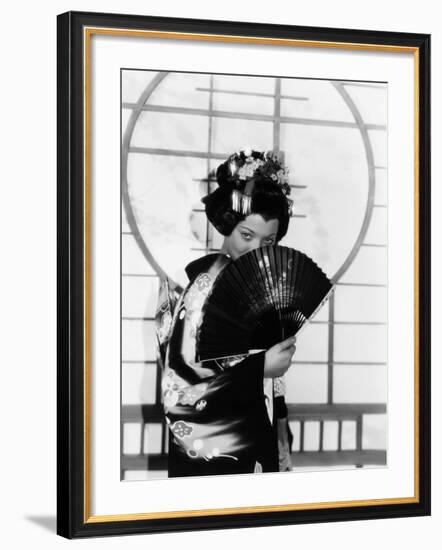 Madame Butterfly, Sylvia Sidney, 1932-null-Framed Photo