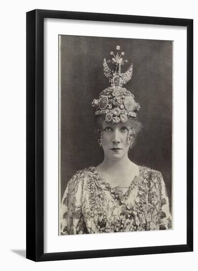 Madame Sarah Bernhardt as Theodora-null-Framed Photographic Print