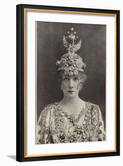 Madame Sarah Bernhardt as Theodora-null-Framed Photographic Print