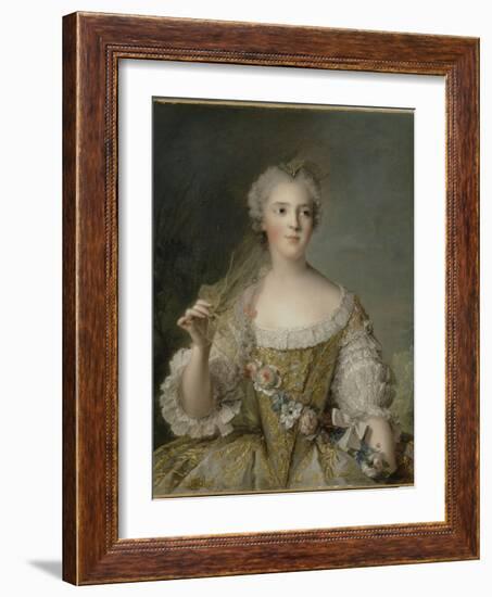 Madame Sophie de France, fille de Louis XV (1734-1782), représentée en buste tenant une guirlande-Jean-Marc Nattier-Framed Giclee Print