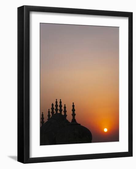 Madhavendra Palace at Sunset, Jaipur, Rajasthan, India-Keren Su-Framed Photographic Print