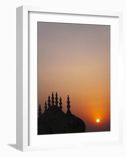 Madhavendra Palace at Sunset, Jaipur, Rajasthan, India-Keren Su-Framed Photographic Print