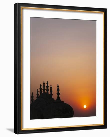 Madhavendra Palace at Sunset, Jaipur, Rajasthan, India-Keren Su-Framed Photographic Print