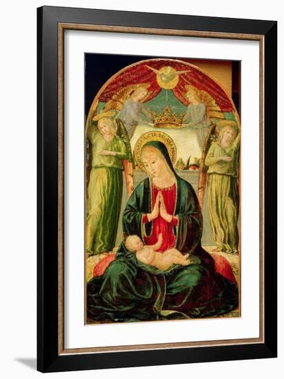 Madonna and Child with Angels (Oil on Panel)-Benozzo di Lese di Sandro Gozzoli-Framed Giclee Print