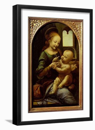 Madonna with a Flower, or Madonna Benois, C.1478-Leonardo da Vinci-Framed Giclee Print