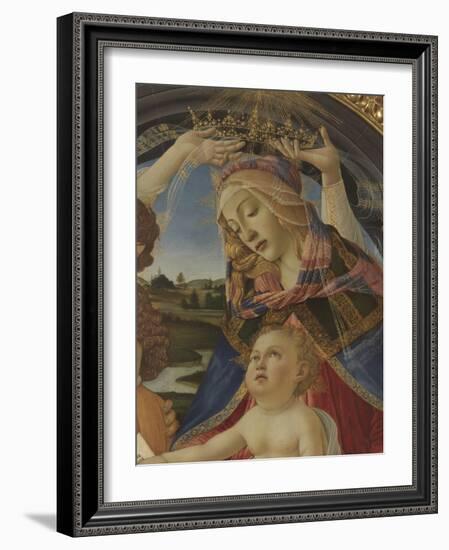 Madonna with Child and Five Angels (Madonna Del Magnificat)-Sandro Botticelli-Framed Giclee Print