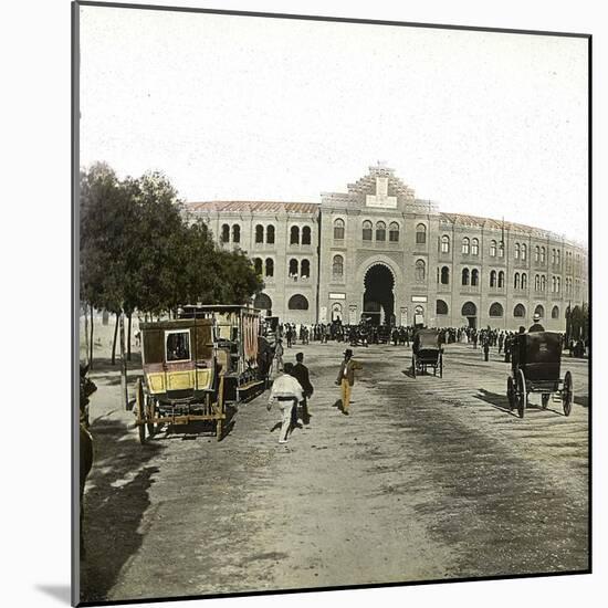 Madrid (Spain), Amphitheatre, Circa 1885-1890-Leon, Levy et Fils-Mounted Photographic Print