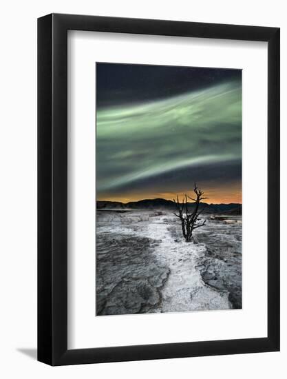 Magic Aurora-Liloni Luca-Framed Photographic Print