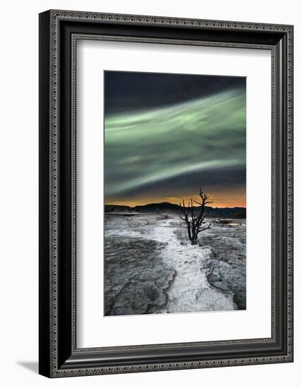 Magic Aurora-Liloni Luca-Framed Photographic Print