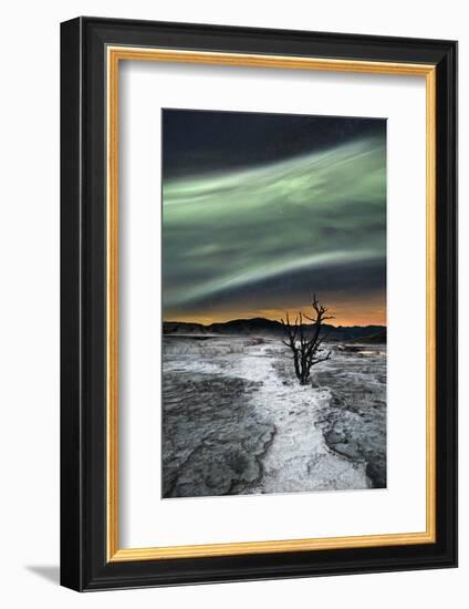 Magic Aurora-Liloni Luca-Framed Photographic Print