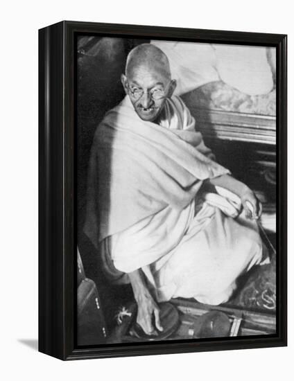 Mahatma Gandhi Indian Nationalist and Spiritual Leader Sailing from Boulogne to Folkestone-null-Framed Premier Image Canvas