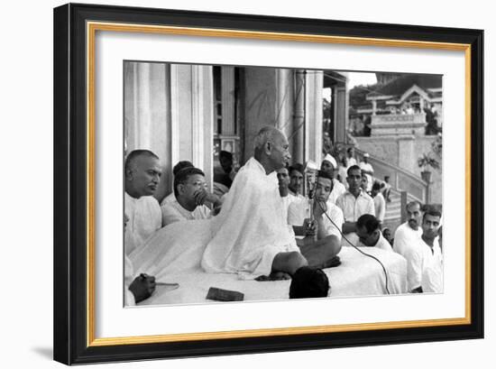 Mahatma Mohandas Karamchand Gandhi (1869-1948) Indian Politician and Nationalist Leader-null-Framed Photo