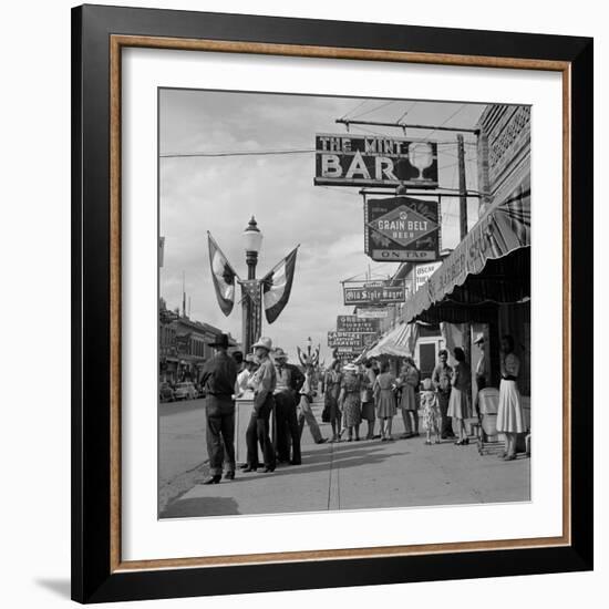 Main street, Sheridan, Wyoming, 1941 (b/w photo)-Marion Post Wolcott-Framed Photographic Print